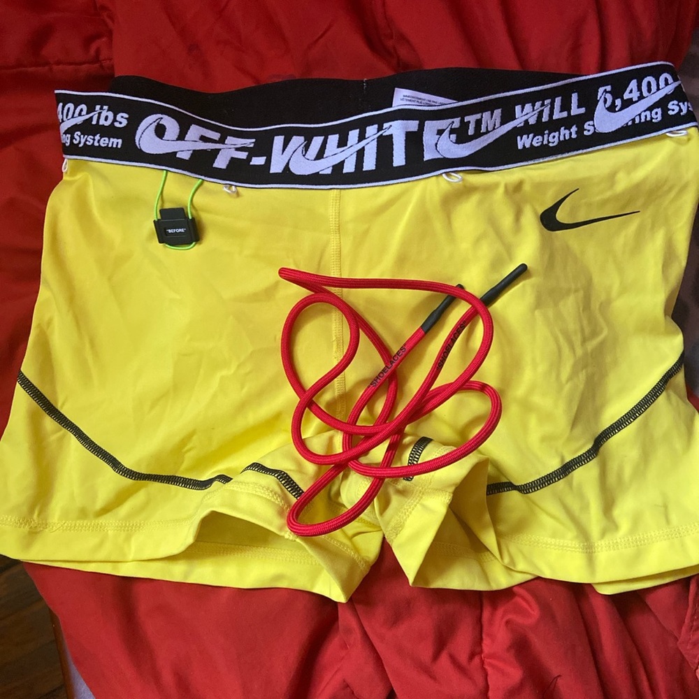 Off white active shorts